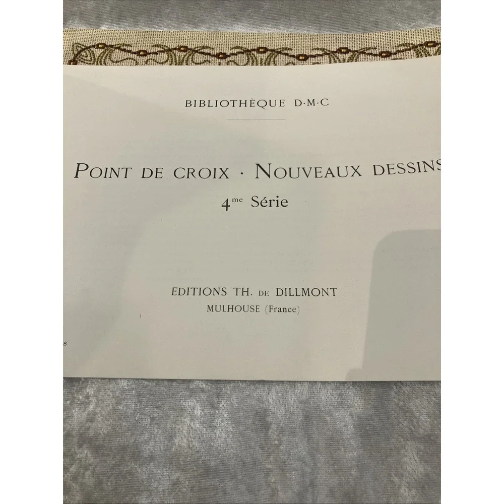 VTG DMC French Cross Stitch & Embroidery Leaflets (2) Color Charts & Motifs